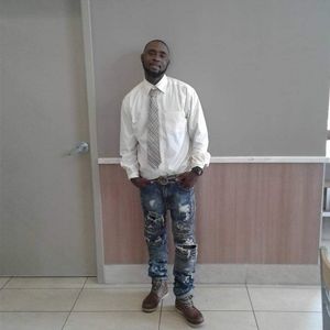 Meet your Posher, Derrick